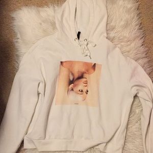 Ariana grande hoodie